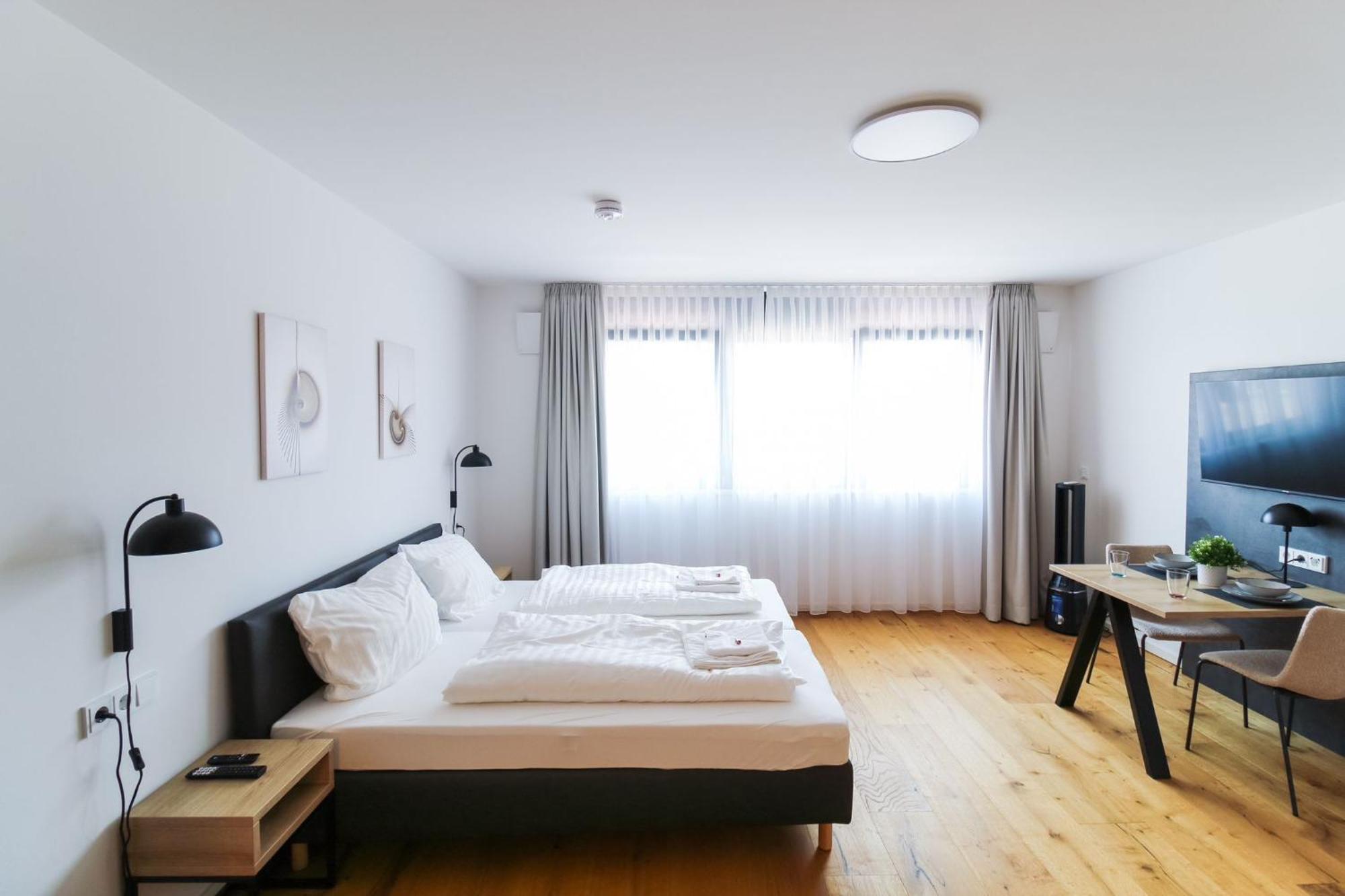Helios Berlin Apartments Екстер'єр фото