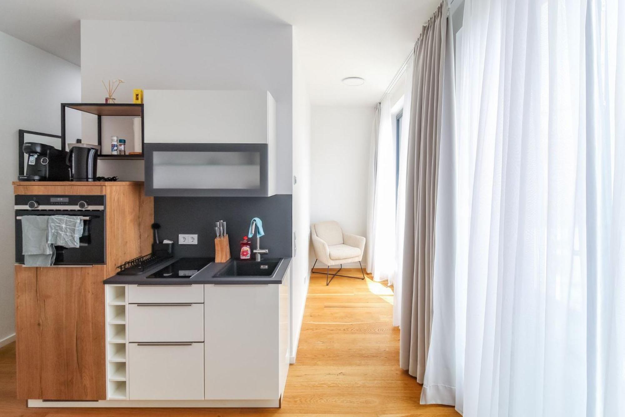 Helios Berlin Apartments Екстер'єр фото