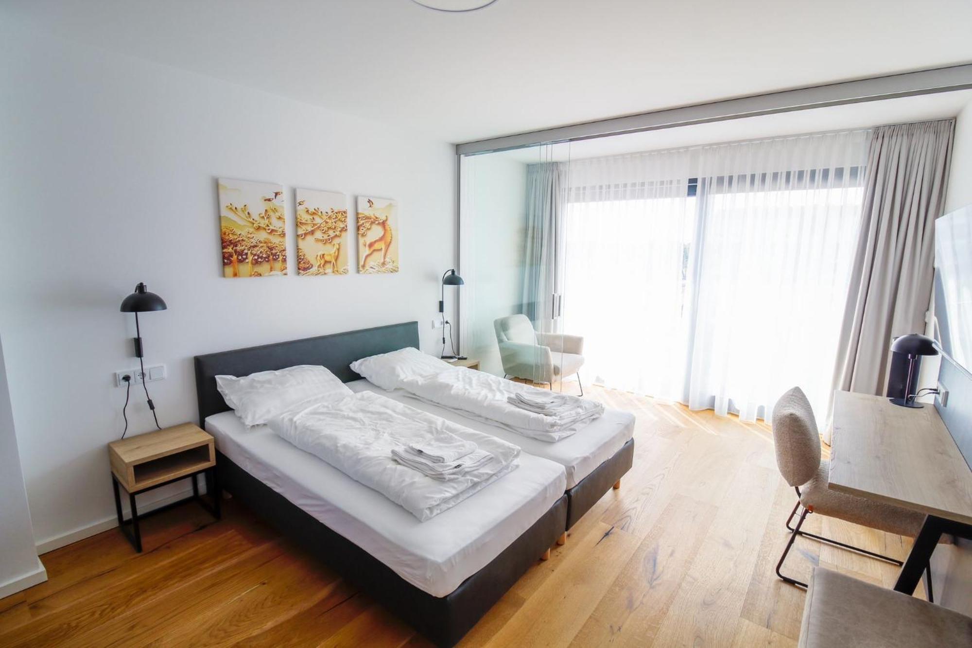 Helios Berlin Apartments Екстер'єр фото